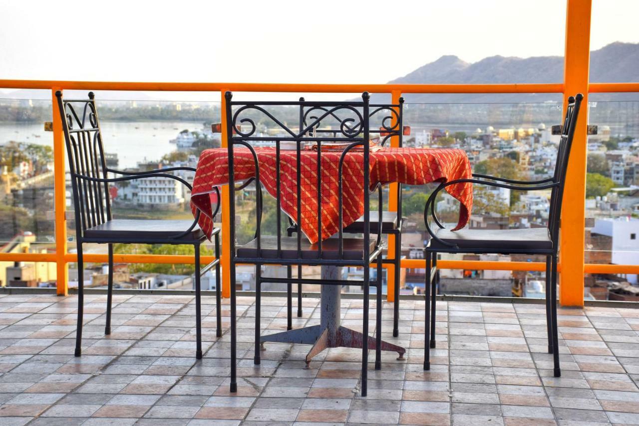Hotel Kurabar Kothi Udajpur Zewnętrze zdjęcie