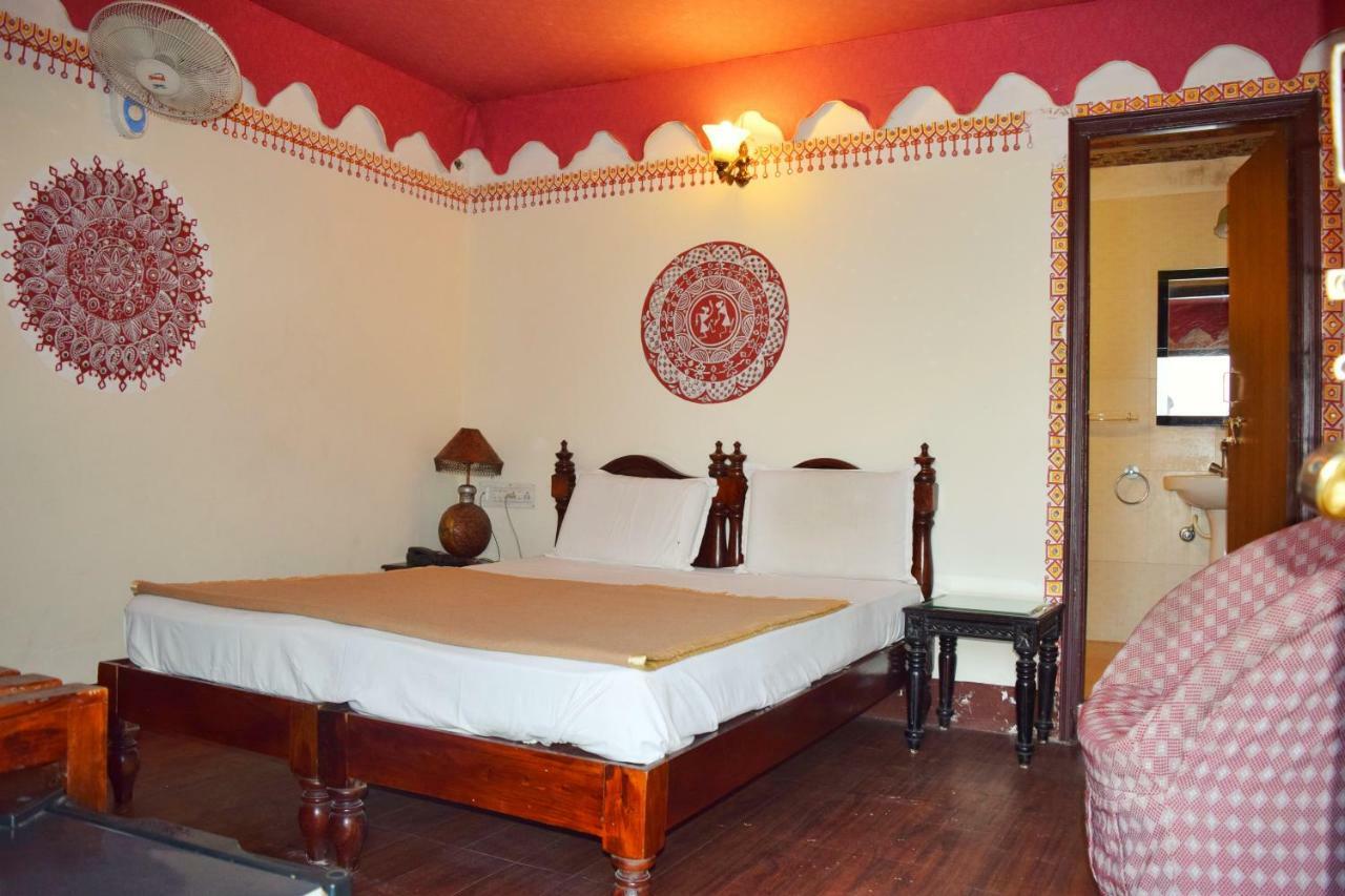 Hotel Kurabar Kothi Udajpur Zewnętrze zdjęcie