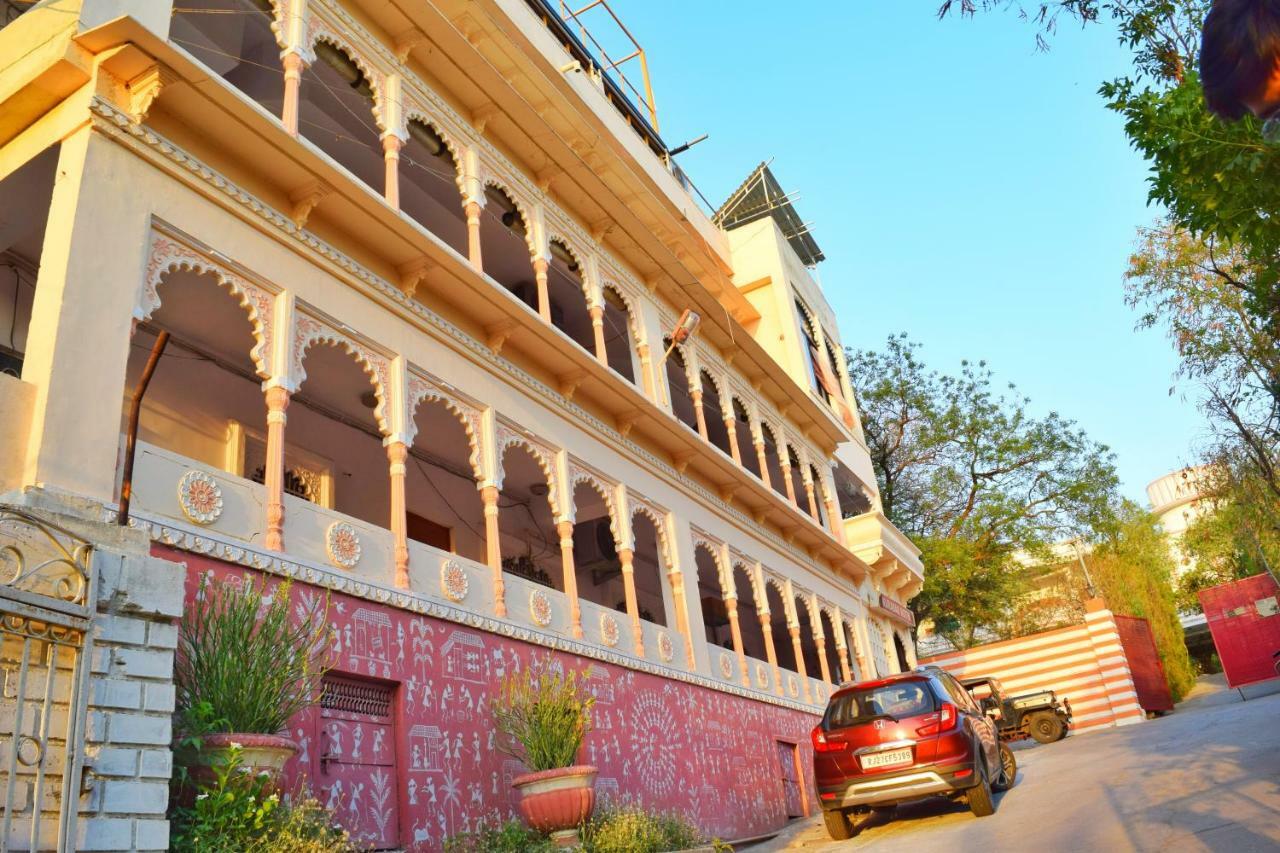 Hotel Kurabar Kothi Udajpur Zewnętrze zdjęcie